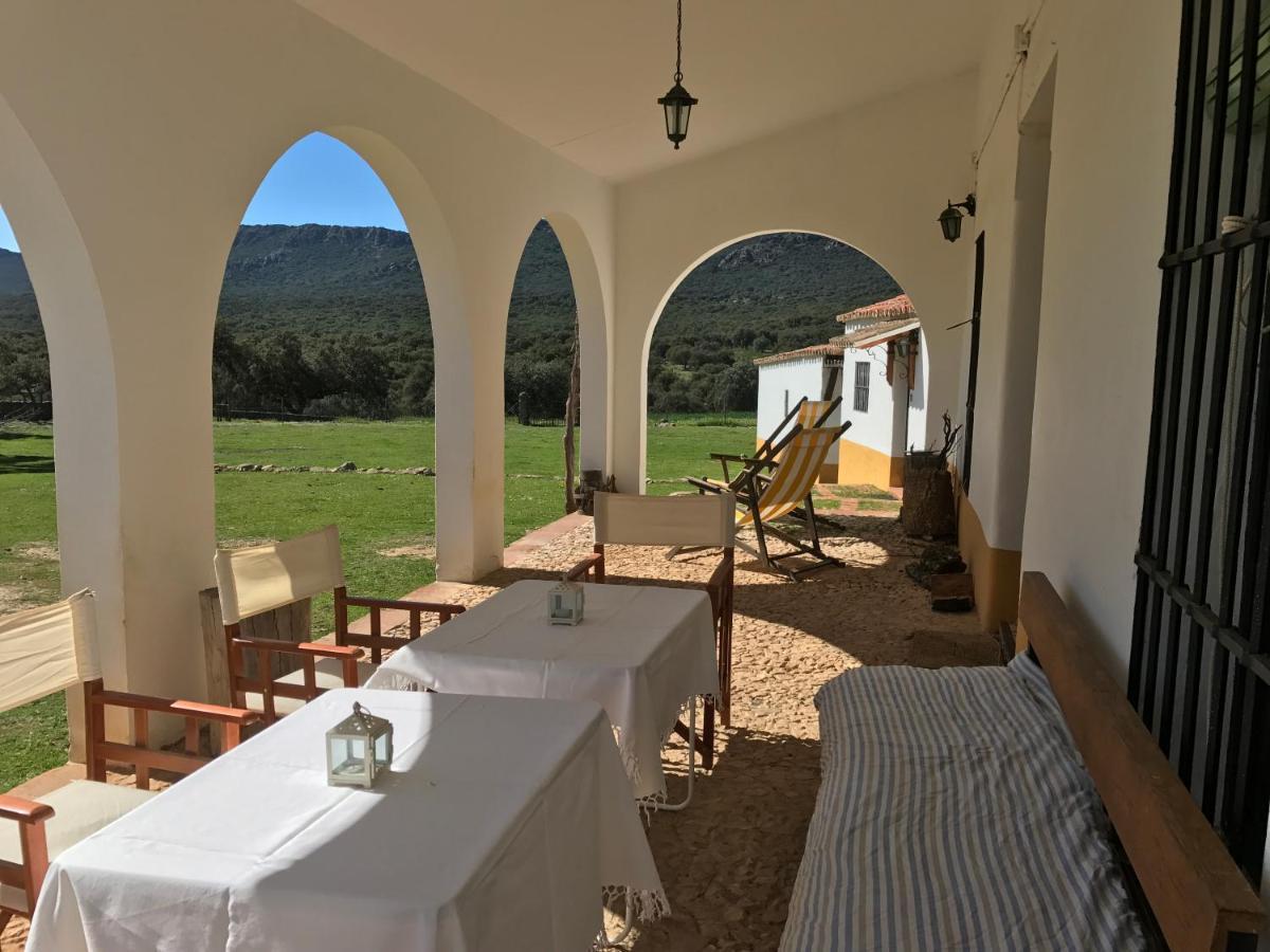 Casa Rural De La Finca Sierra Grande Hornachos Extérieur photo